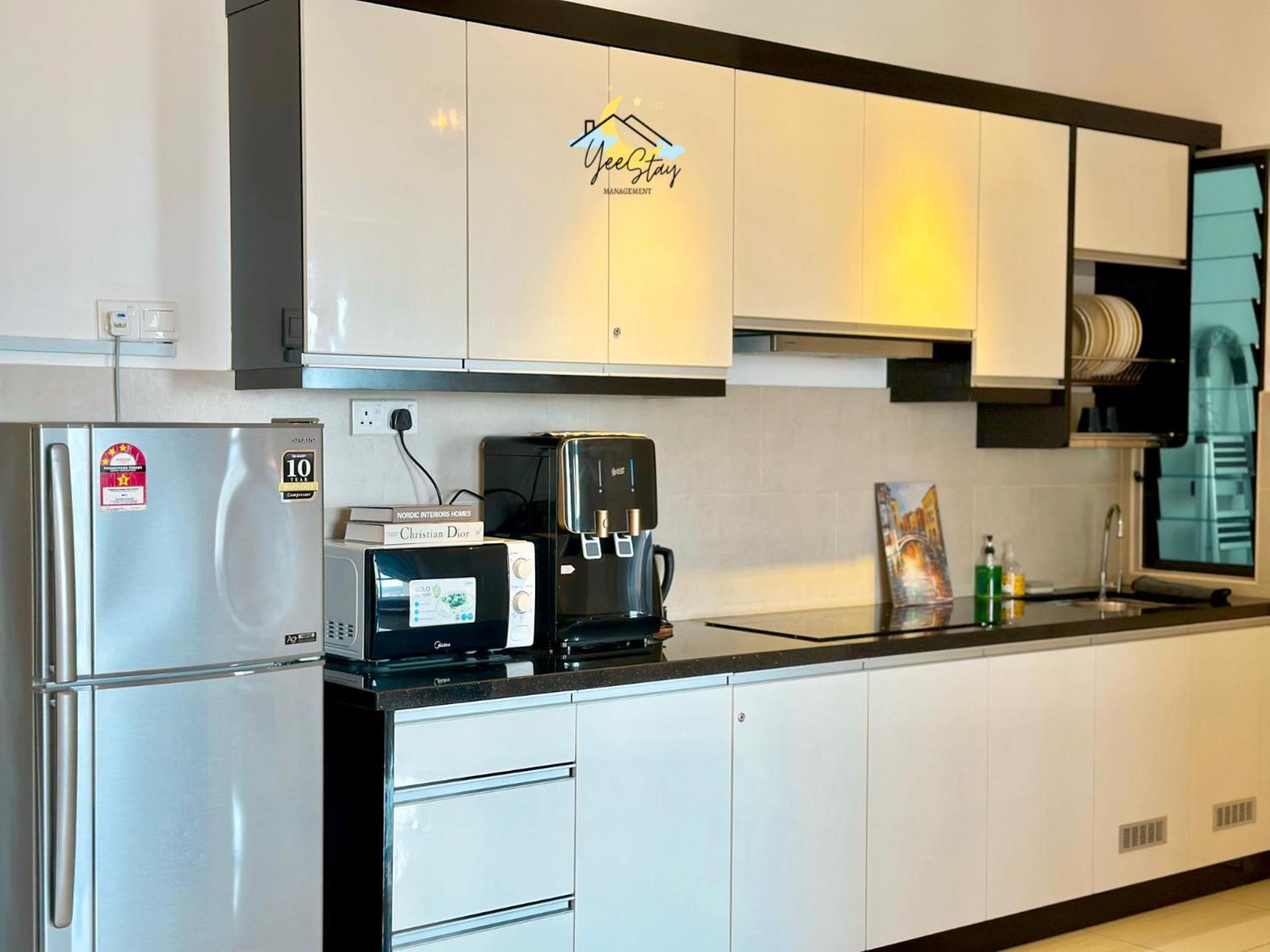 Atlantis 8-12Pax/Netflix/Video Game/5Min To Jonker Apartment Malacca Exterior photo