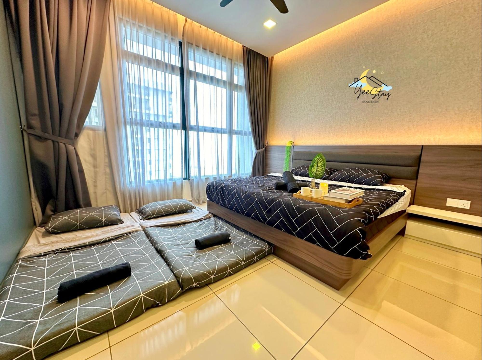 Atlantis 8-12Pax/Netflix/Video Game/5Min To Jonker Apartment Malacca Exterior photo
