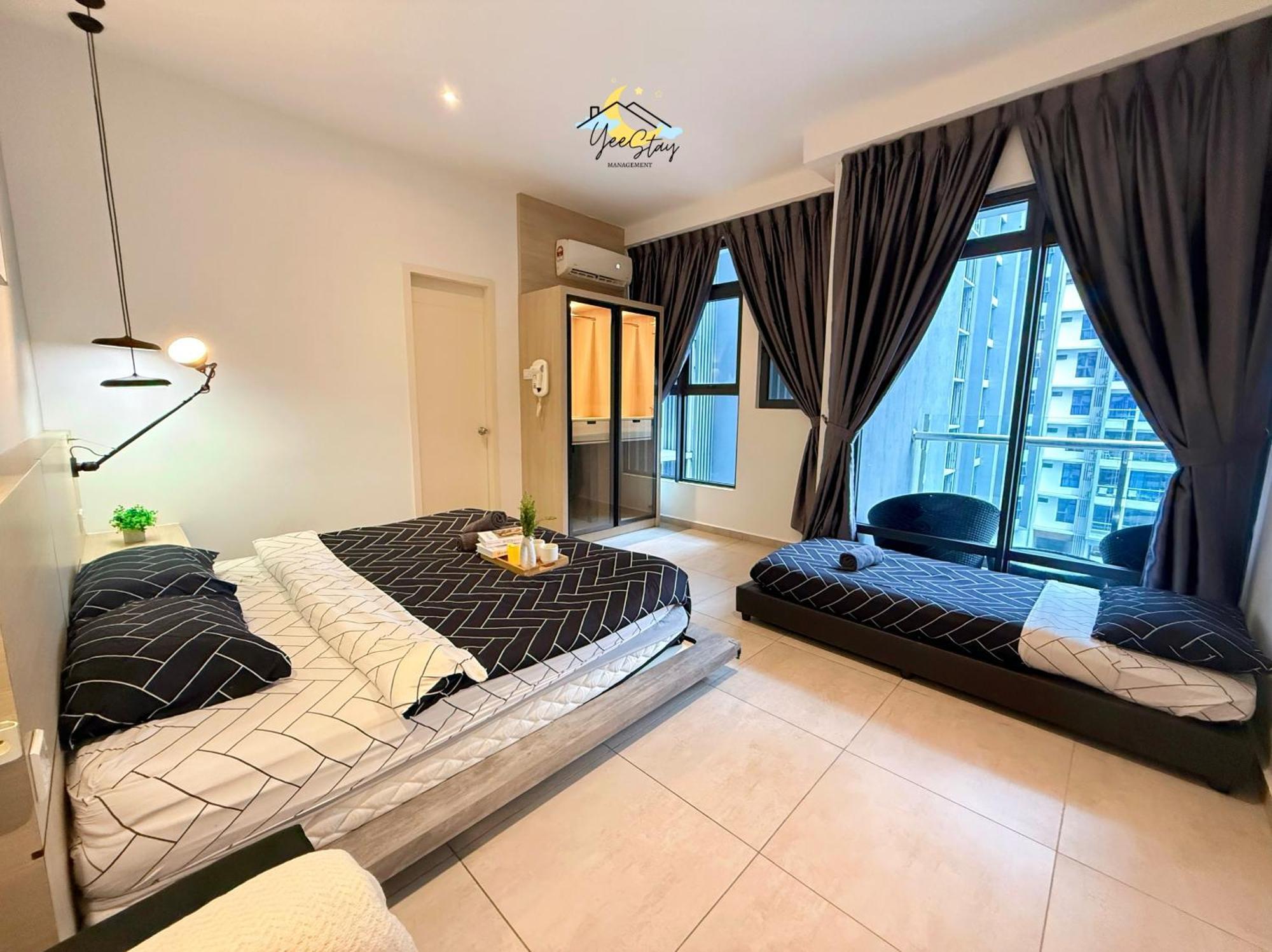 Atlantis 8-12Pax/Netflix/Video Game/5Min To Jonker Apartment Malacca Exterior photo